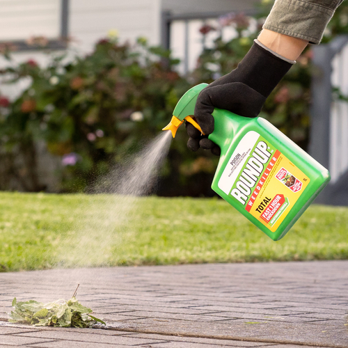 Roundup Total Weedkiller 1L Ready To Use Sprayer - Bunnings Australia