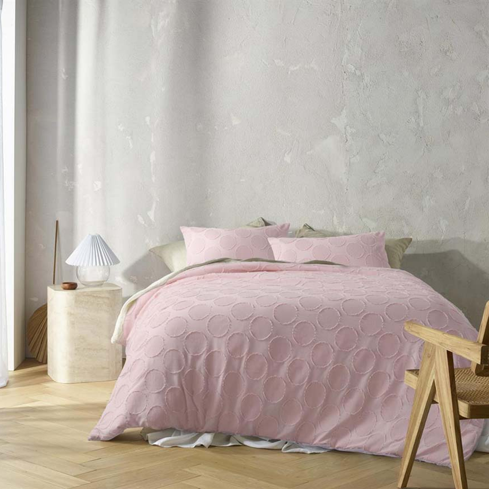 Bridge Steppdecke King Size In Blush – Baumwolle, Bestickt Mit Paisley-Muster, Mit Passgenauer Form & Gesäumten Ecken