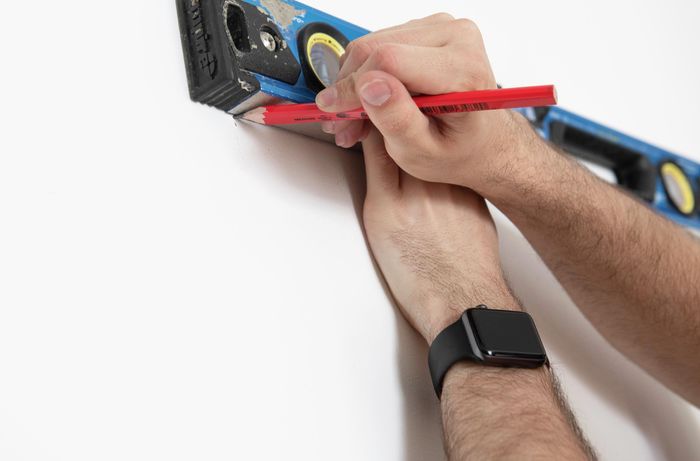 How To Install A Mesh Grid - Bunnings Australia