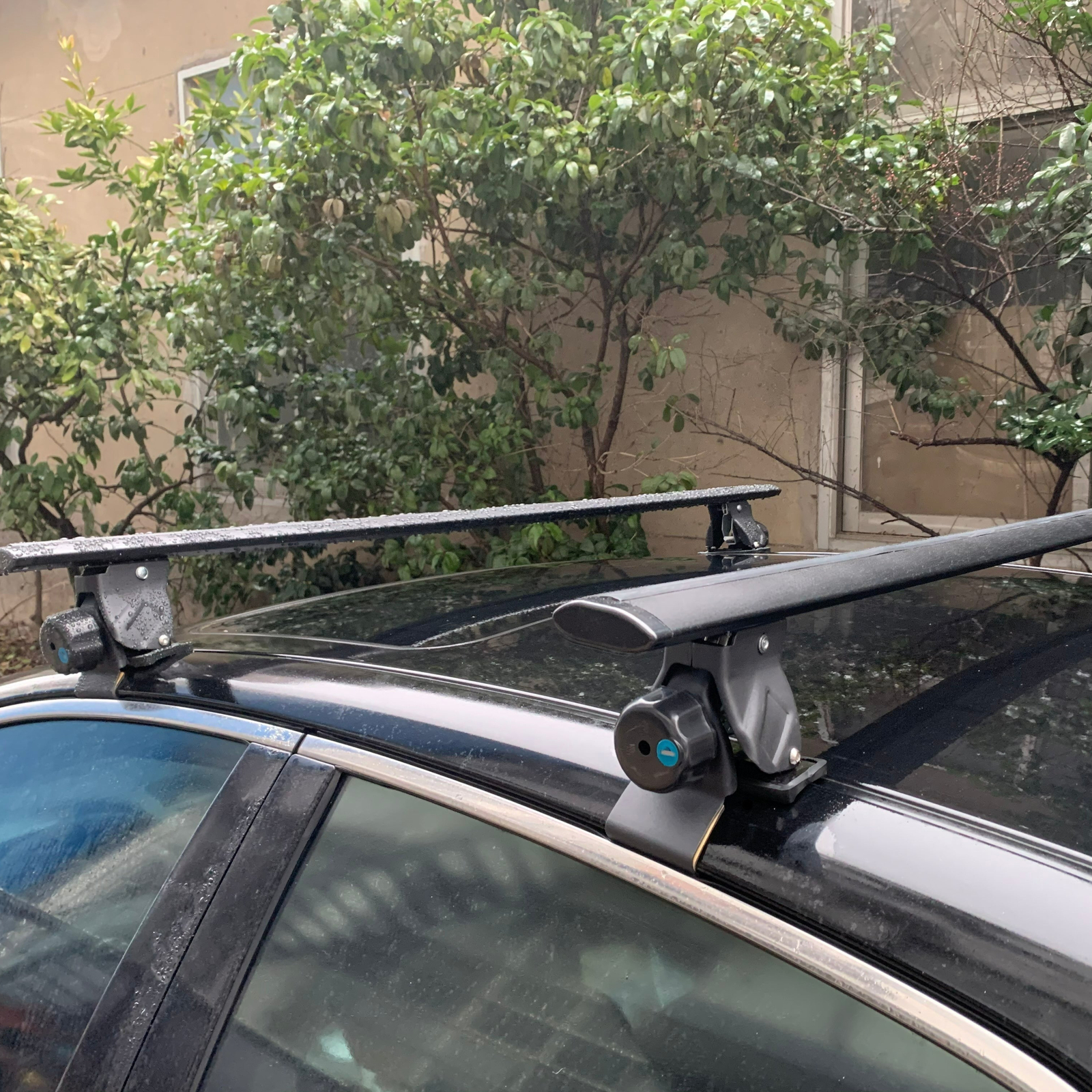 Exodus best sale roof racks