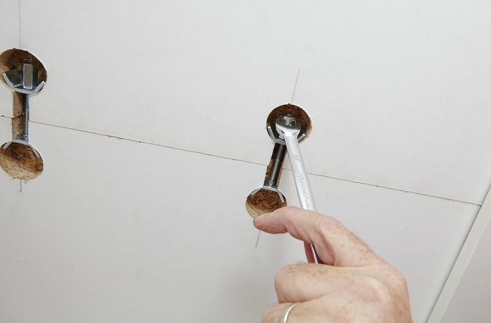 How To Install a Laminate Benchtop - D.I.Y. - Bunnings Australia